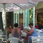 Capri Hotel