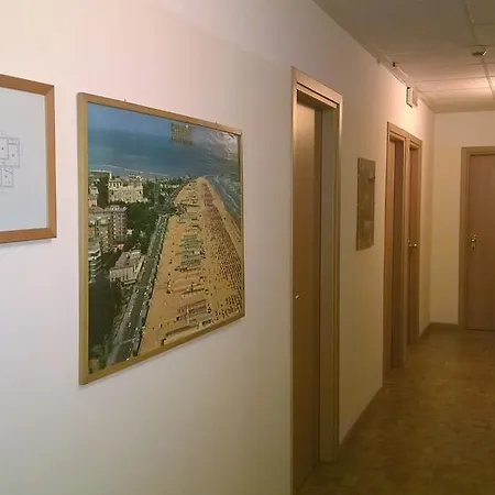 酒店 Capri