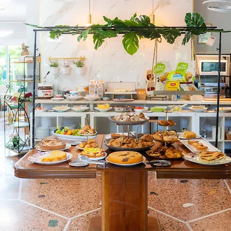 Capri 酒店 里米尼